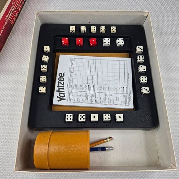 Vintage Challenge Yahtzee Board Game 1980 Milton Bradley Complete - Picture 2 of 4